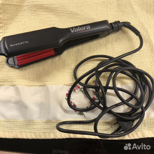 Щипцы для завивки волос Valera