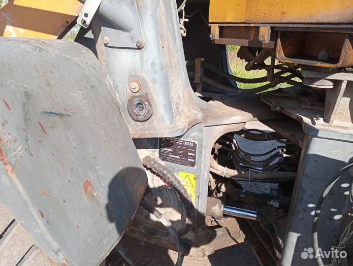 Фронтальный погрузчик SDLG (LGCE) L936, 2008