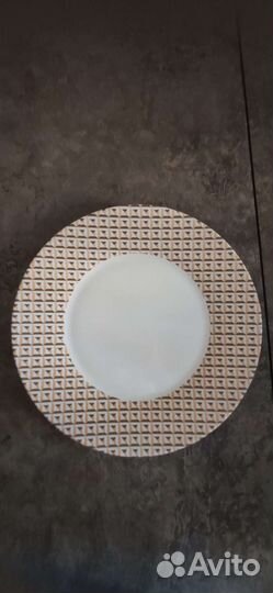 Набор обеденных тарелок, d28 см