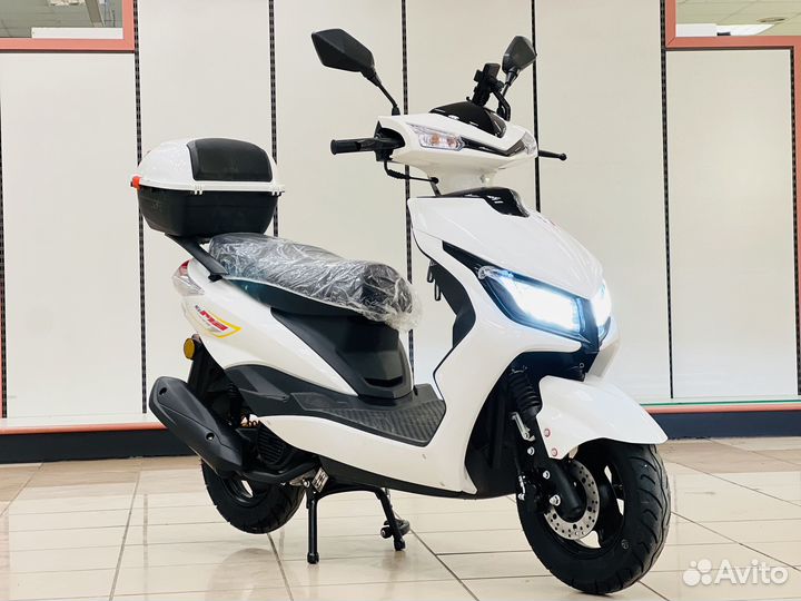 Скутер новый 180 куб.см