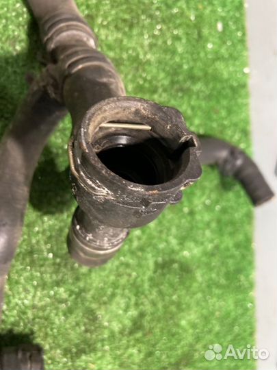 Патрубок охлаждения Audi A4 B9 8W cymc 2017