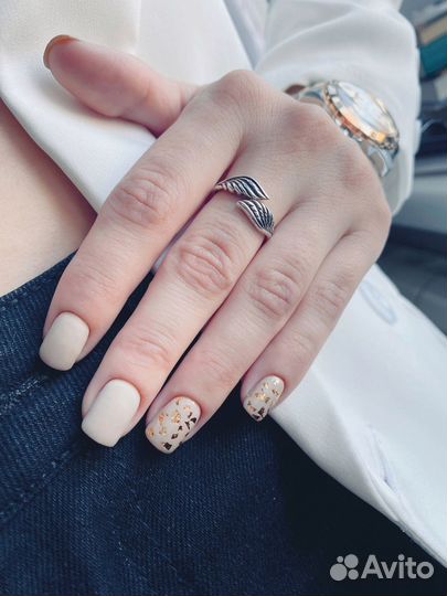 Маникюр с покрытием