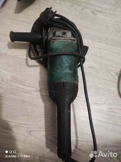 Ушм болгарка makita 230 9069