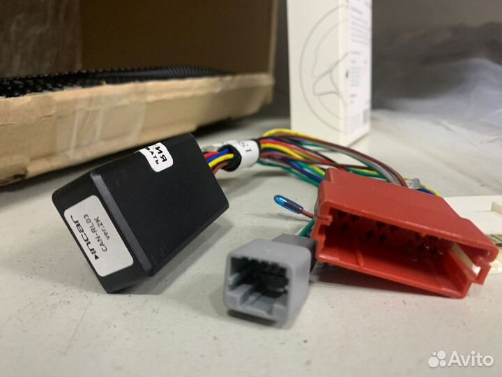 Адаптер управления с руля incar(terrano) CAN-RL03