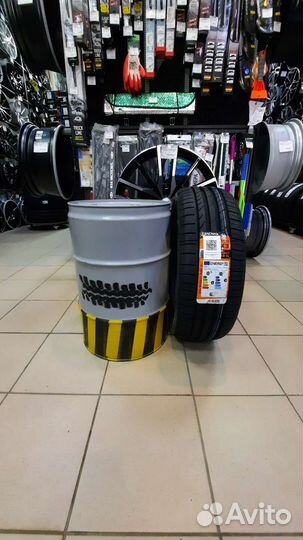 Tracmax X-Privilo TX3 205/50 R17 93W