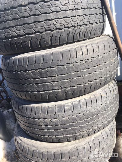 Dunlop Axiom Plus 285/60 R18