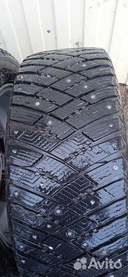 Goodyear Ultra Grip Ice Arctic 2 205/55 R16 94T