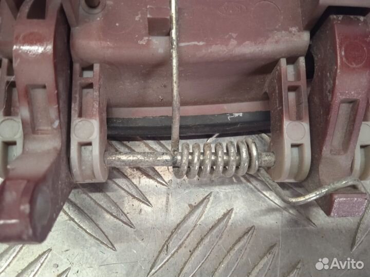 Б/У ручка двери внешняя передний правый Kia