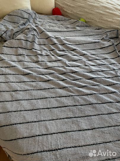 Плед покрывало и четыре наволочки