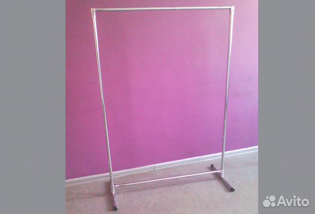 Вешалка напольная, модель 1150