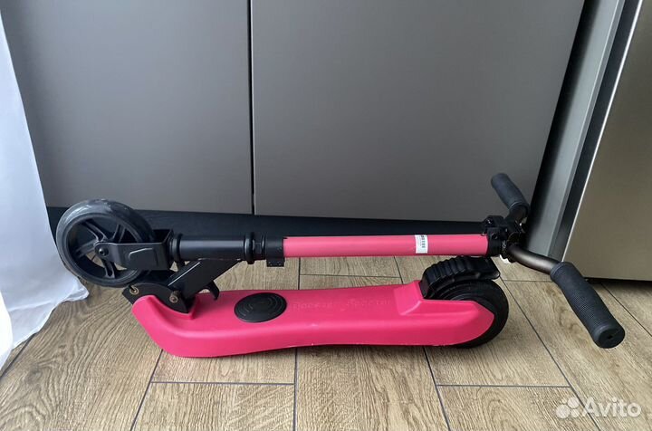 Электросамокат mekotron kick scooter SKY