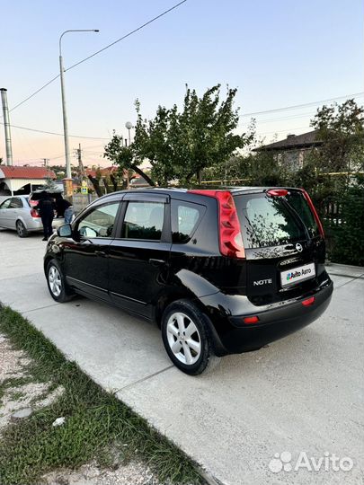 Nissan Note 1.6 AT, 2006, 237 000 км