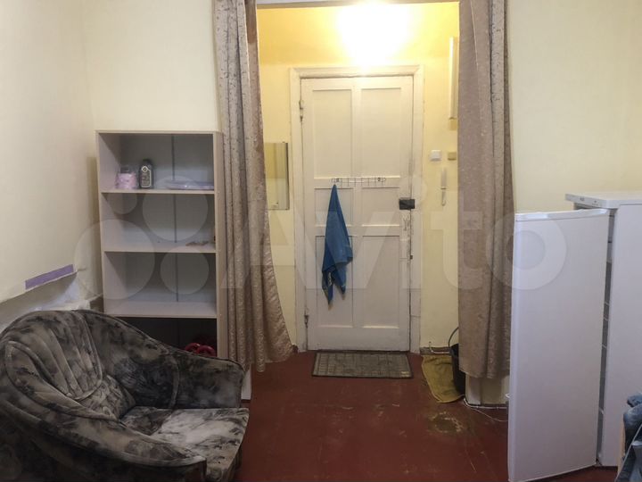 Комната 20 м² в 1-к., 1/3 эт.