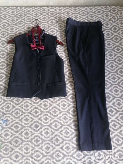 Школьный костюм