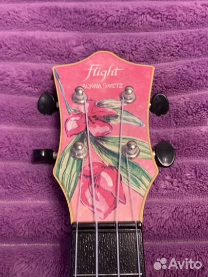 Укулеле flight сопрано от Алены Швец с чехлом