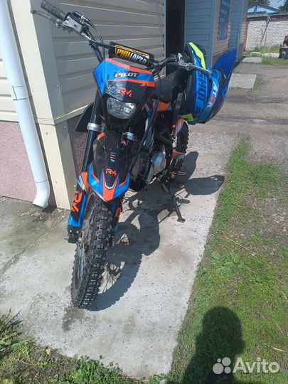 Regulmoto pilot 17/14 125em