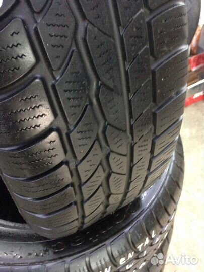 Continental Conti4x4WinterContact 215/60 R17