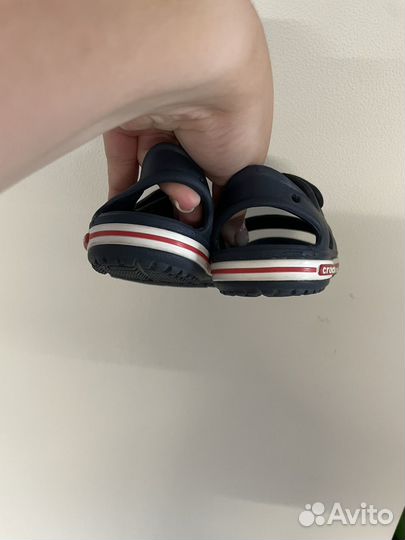 Сандалии crocs c6 23 размер