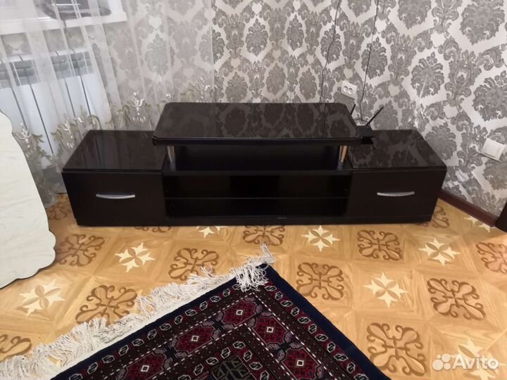 Тумба под телевизор бу