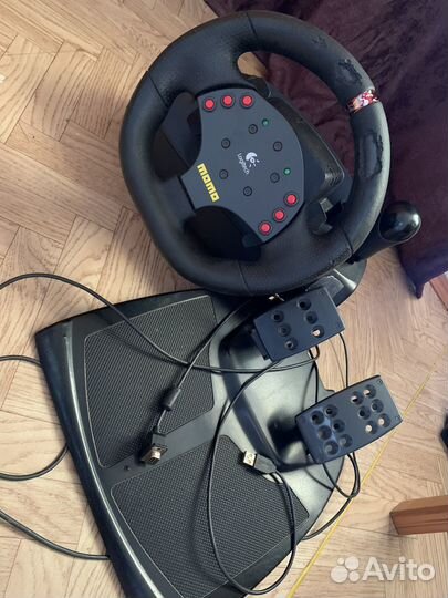 Руль logitech momo racing