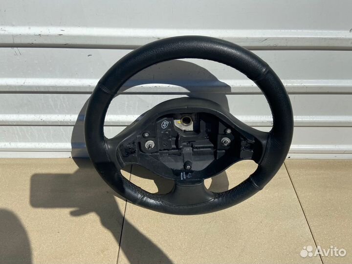 Руль Renault Logan