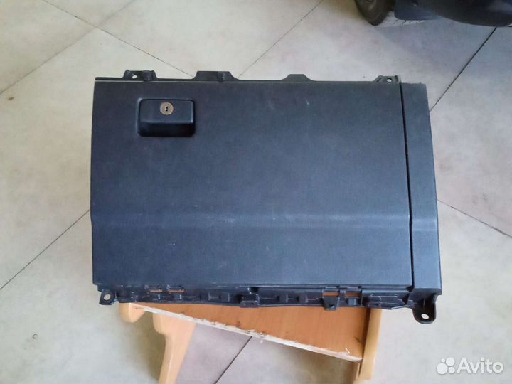 Бардачок Toyota ленд крузер прадо 150