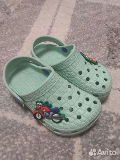Crocs