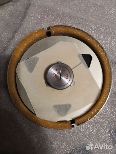 Катушка с магнитной лентой самописец