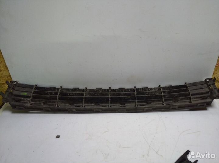 Решетка в бампер Volkswagen Polo 5