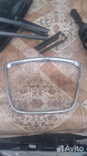 Решетка радиатора subaru tribeca