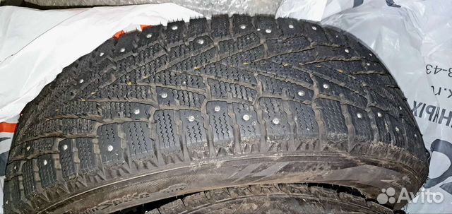 Roadstone Winguard WinSpike 225/60 R18 104T