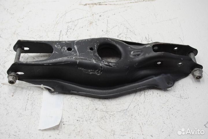 Рычаг поперечный Mercedes C W205 2013