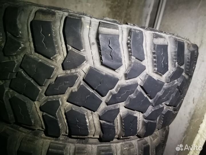Cooper Discoverer STT Pro 295/70 R17