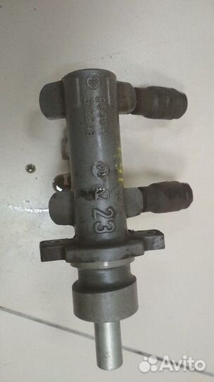 Главный тормозной цилиндр Ford Focus