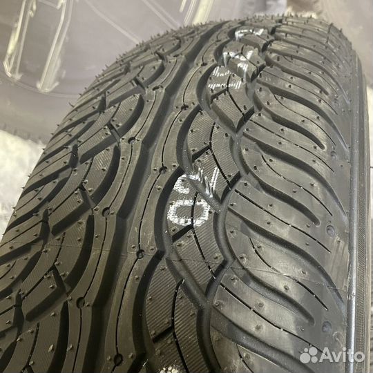 Yokohama Parada Spec-X PA02 285/35 R23