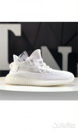 Кроссовки Adidas yeezy boost 350 белые