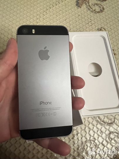 iPhone 5S, 16 ГБ