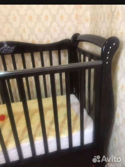 Кровать маятник