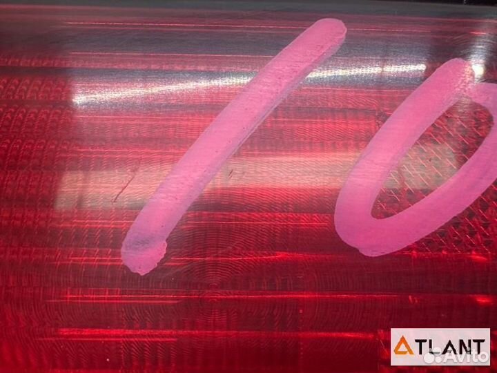 Стоп-сигнал задний правый toyota corolla