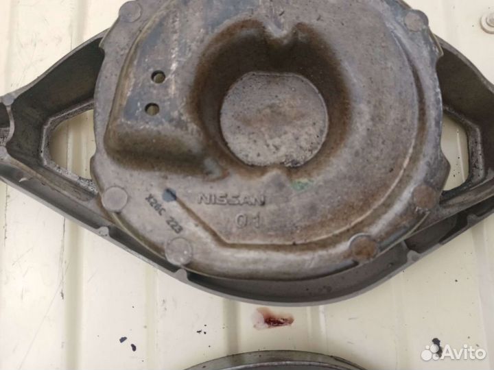 Задний рычаг Infiniti G35 V36 VQ35HR