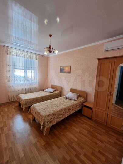 2-к. квартира, 60 м², 2/2 эт.