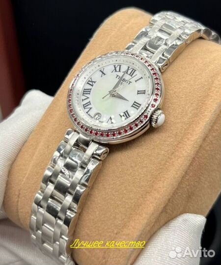 Женские кварцевые часы Tissot