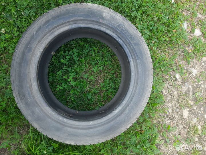 Yokohama BluEarth AE01 225/50 R16