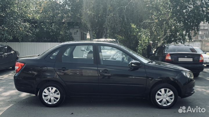 LADA Granta 1.6 МТ, 2019, 70 000 км