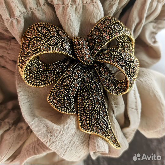 Брошь бант ажурный