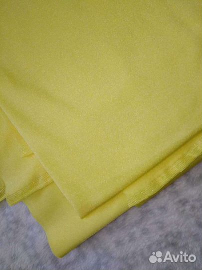 Отрез трикотажного полотна желтый