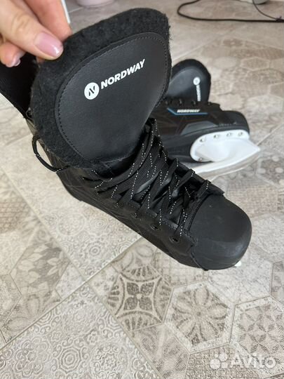 Коньки мужские 40 размер