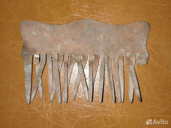 Старинный гребешок