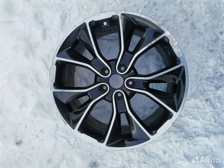 Диск R 19 Hyundai. 1 штука