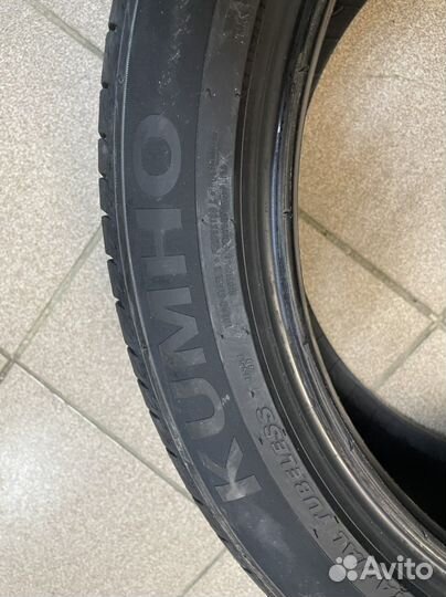 Kumho Ecsta HS51 235/45 R18 94V